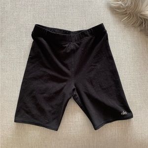 Alo Yoga Biker Shorts